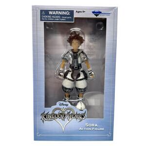 Disney Kingdom Hearts Sora Birth By Sleep Figure Diamond Select Series 1.5 New